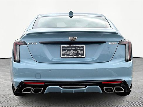 Used 2025 Cadillac CT5 V image 4