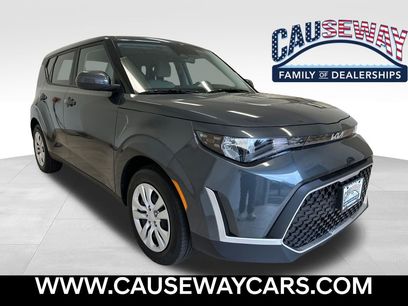 Used 2025 Kia Soul LX