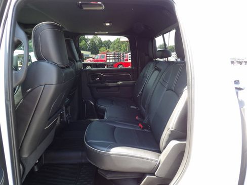 Used 2024 RAM 2500 Limited AWD/4WD image 32
