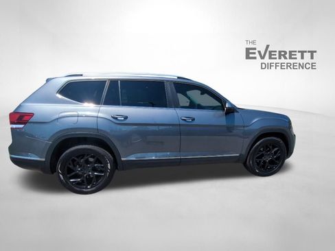 Used 2020 Volkswagen Atlas SEL AWD/4WD image 3