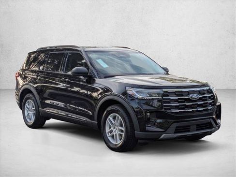 New 2026 Ford Explorer Active w/ Active Comfort Package RWD image 6