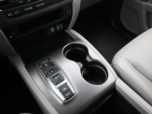 Certified 2023 Honda Ridgeline RTL image 14