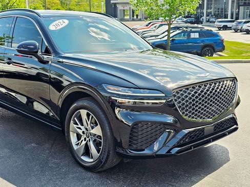 Used 2024 Genesis GV70 3.5T Sport AWD/4WD image 2