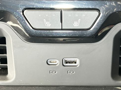 Used 2023 GMC Sierra 1500 AT4X AWD/4WD image 33