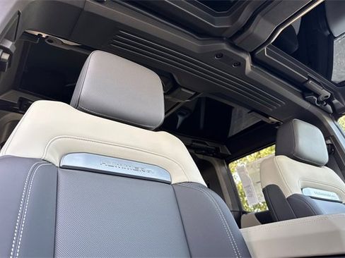 New 2026 GMC Hummer EV SUV w/ LPO, Sport Package image 19