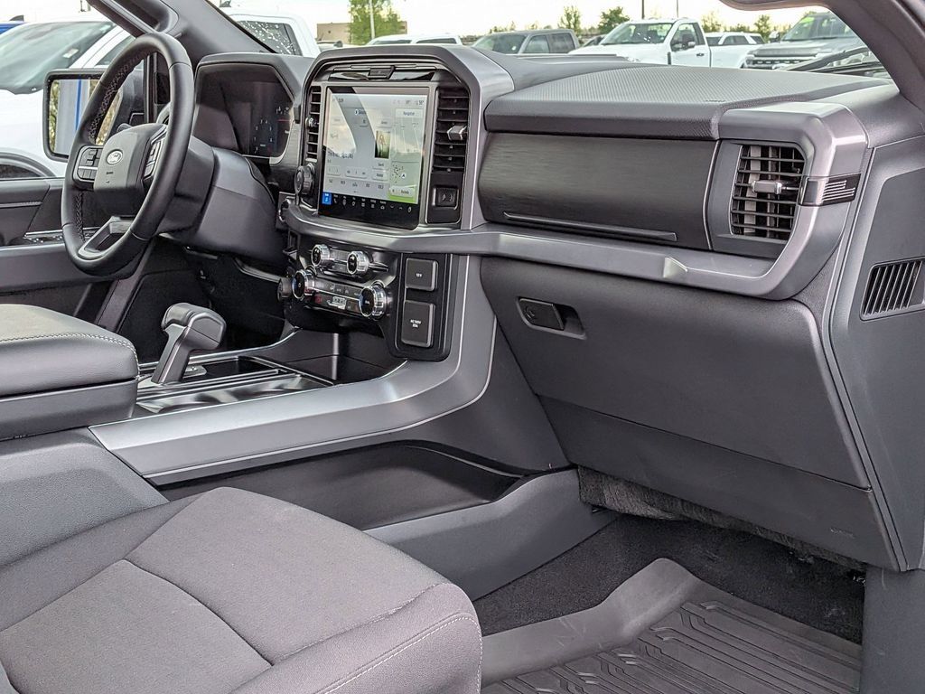 Used 2025 Ford F150 XLT w/ Equipment Group 302A MID AWD/4WD image 28