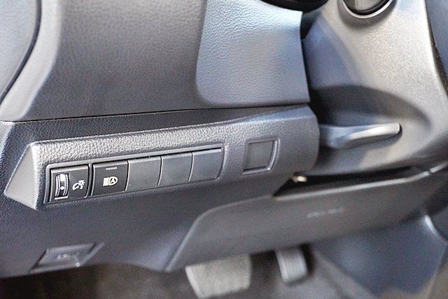 Used 2026 Toyota Corolla SE FWD image 34