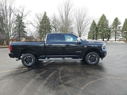 Used 2025 RAM 2500 Laramie image 7