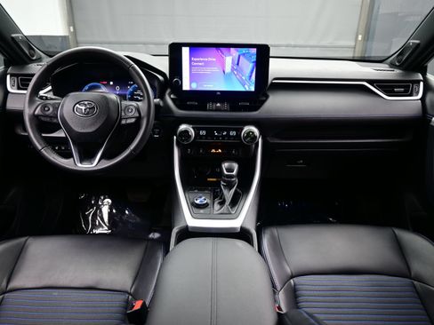 Used 2024 Toyota RAV4 XSE w/ Advanced Technology Package AWD/4WD image 17