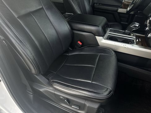 Used 2018 Ford F150 Lariat w/ Equipment Group 502A Luxury image 28