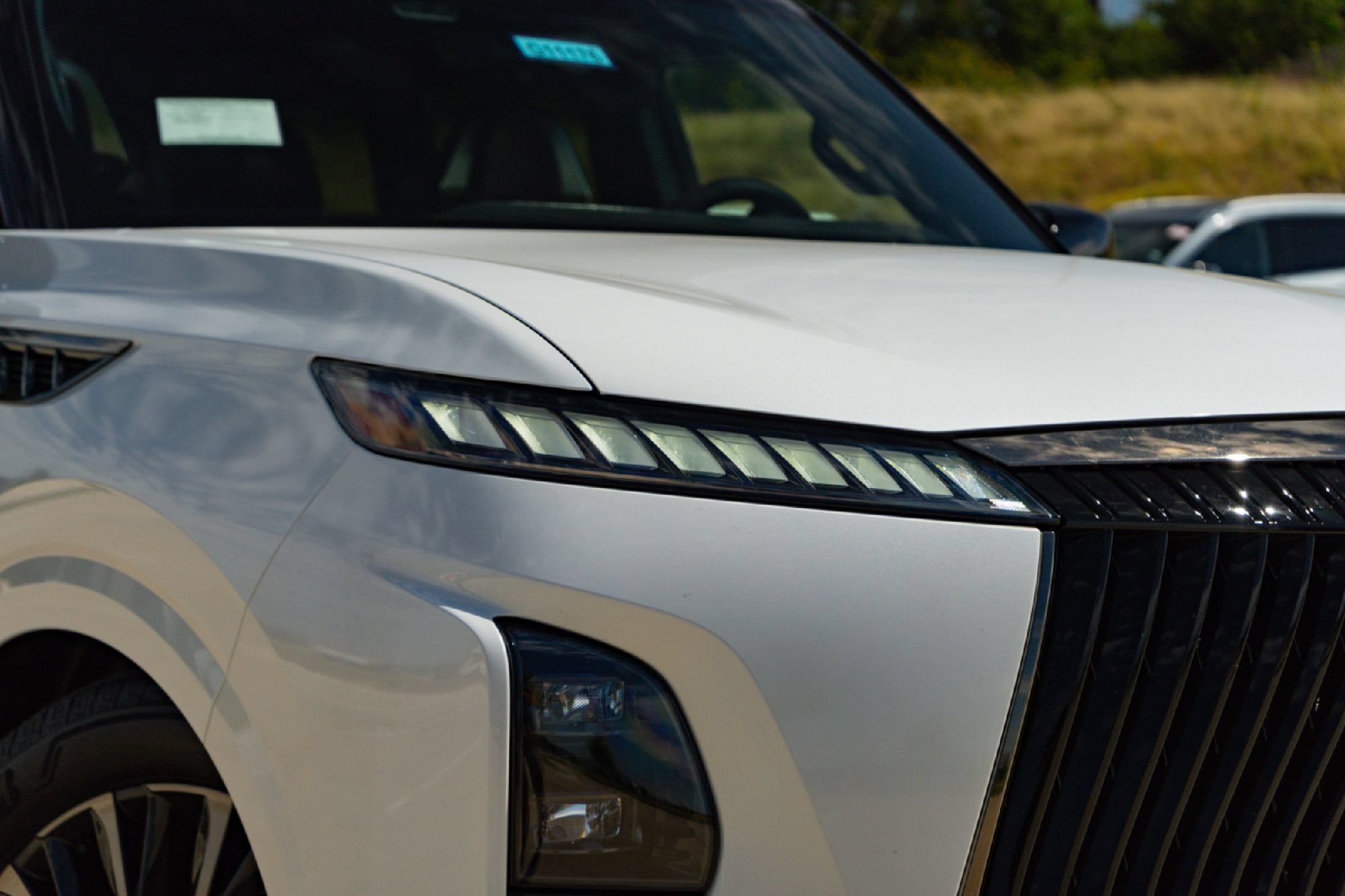 New 2027 INFINITI QX80 Autograph AWD/4WD image 3