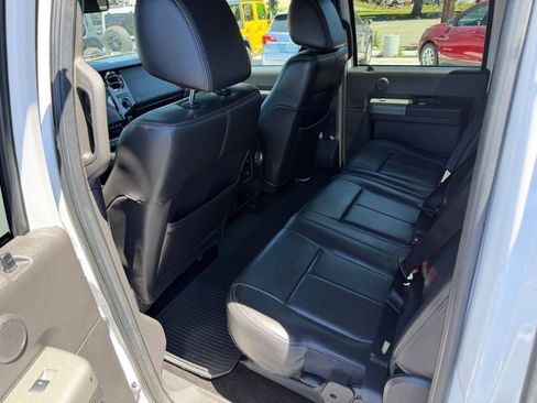 Used 2011 Ford F350 Lariat w/ FX4 4X4 Off-Road Pkg image 14