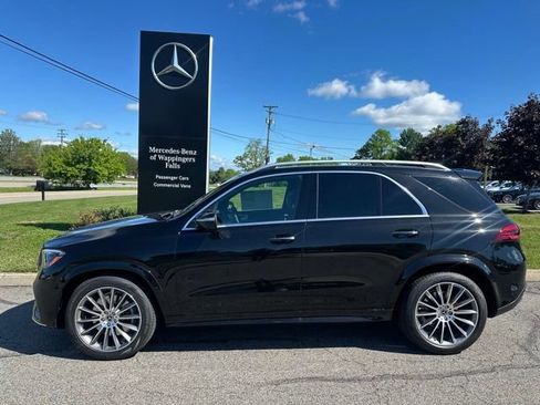 New 2026 Mercedes-Benz GLE 580 4MATIC image 2