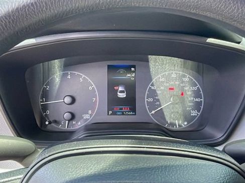 Used 2024 Toyota Corolla LE FWD image 24