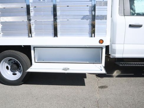 Used 2024 Ford F450 XL w/ XL Chrome Package image 22