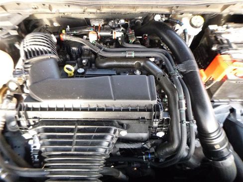 Used 2025 Ford Escape ST-Line Select image 23