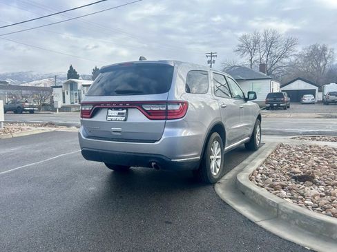 Used 2020 Dodge Durango SXT w/ 3rd Row Seating Group image 4