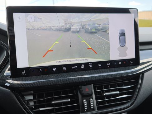 Used 2024 Ford Escape ST-Line w/ Equipment Group 301A image 20