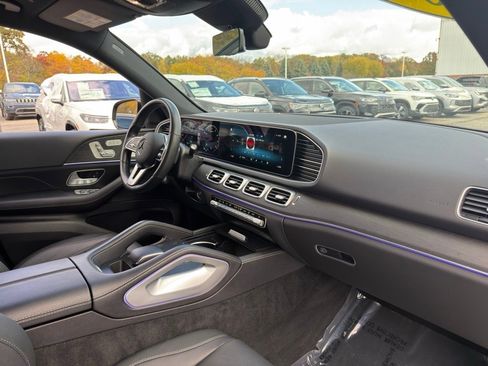 Used 2022 Mercedes-Benz GLE 350 4MATIC w/ Premium Package image 33