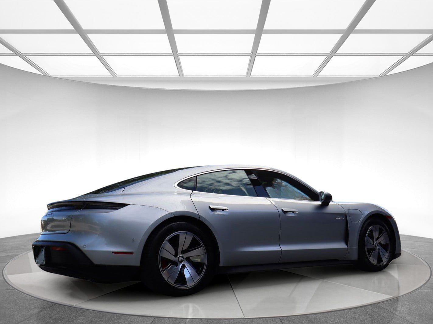 Used 2020 Porsche Taycan 4S AWD/4WD image 6