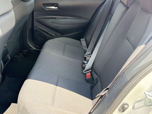 Used 2021 Toyota Corolla LE FWD image 14
