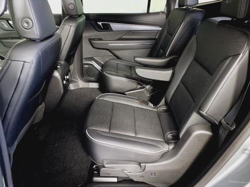 New 2026 Buick Enclave Sport Touring w/ Power Package image 17