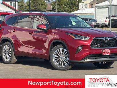 New 2026 Toyota Highlander Platinum
