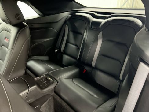 Used 2018 Chevrolet Camaro SS RWD image 23