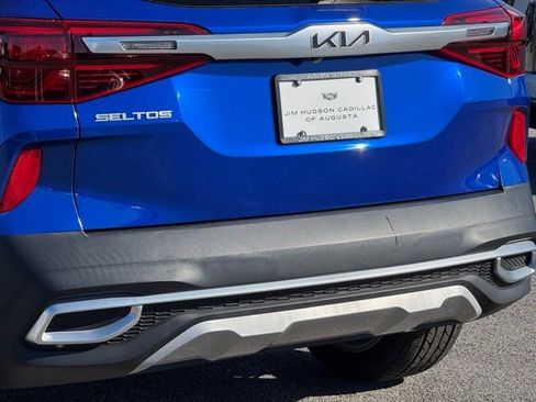 Used 2023 Kia Seltos S w/ Navigation Package image 8