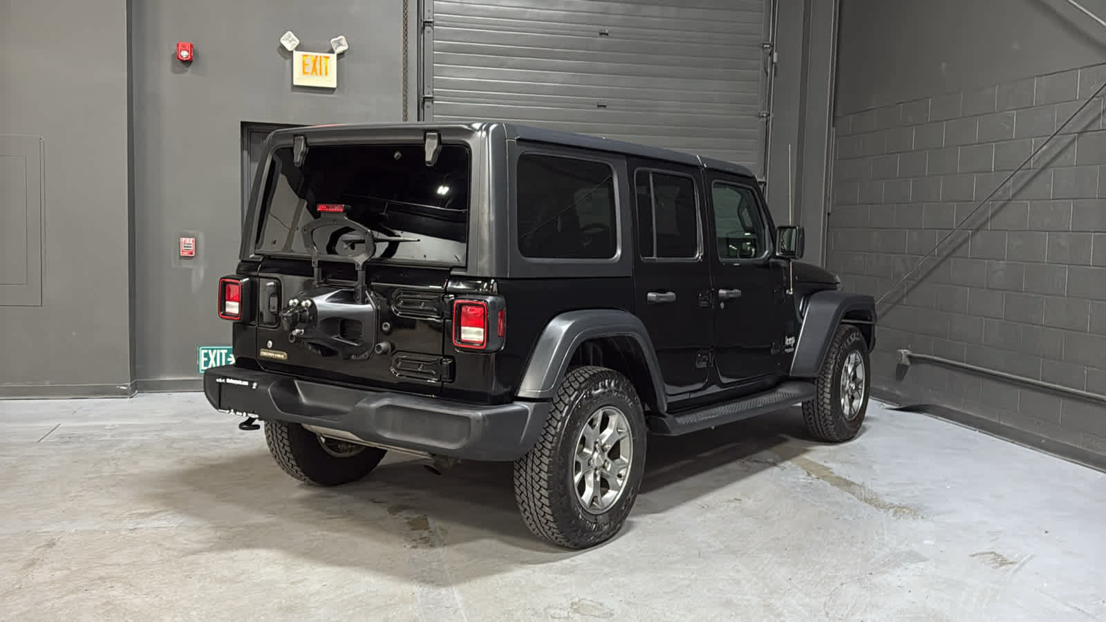 Used 2020 Jeep Wrangler Unlimited Sport AWD/4WD image 6