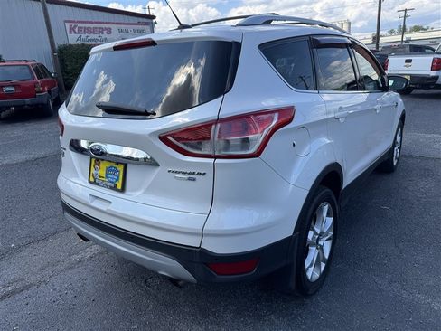 Used 2016 Ford Escape Titanium w/ Equipment Group 301A AWD/4WD image 8