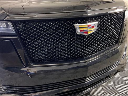 Used 2023 Cadillac Escalade Sport AWD/4WD image 40