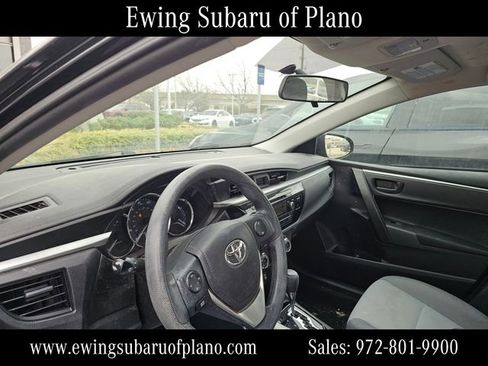 Used 2015 Toyota Corolla L image 5