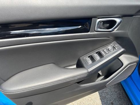 Used 2024 Honda Civic Sport Touring image 9