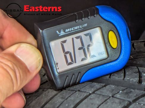 Used 2023 Nissan Rogue S image 58