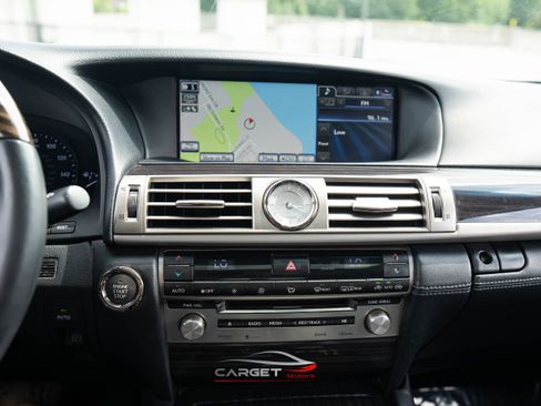 Used 2014 Lexus LS 460 AWD w/ Comfort Package image 30