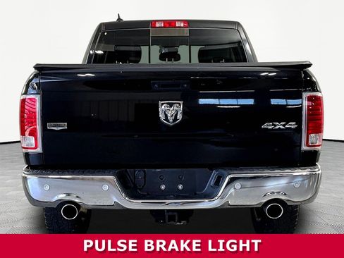 Used 2018 RAM 1500 Laramie w/ Convenience Group AWD/4WD image 5