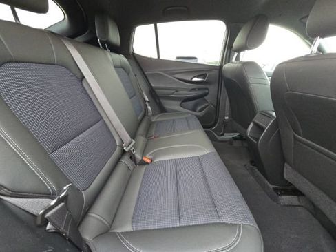 Used 2024 Buick Envista Preferred w/ Convenience I Package FWD image 12