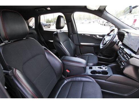 Used 2023 Ford Escape ST-Line w/ Tech Pack #1 FWD image 28