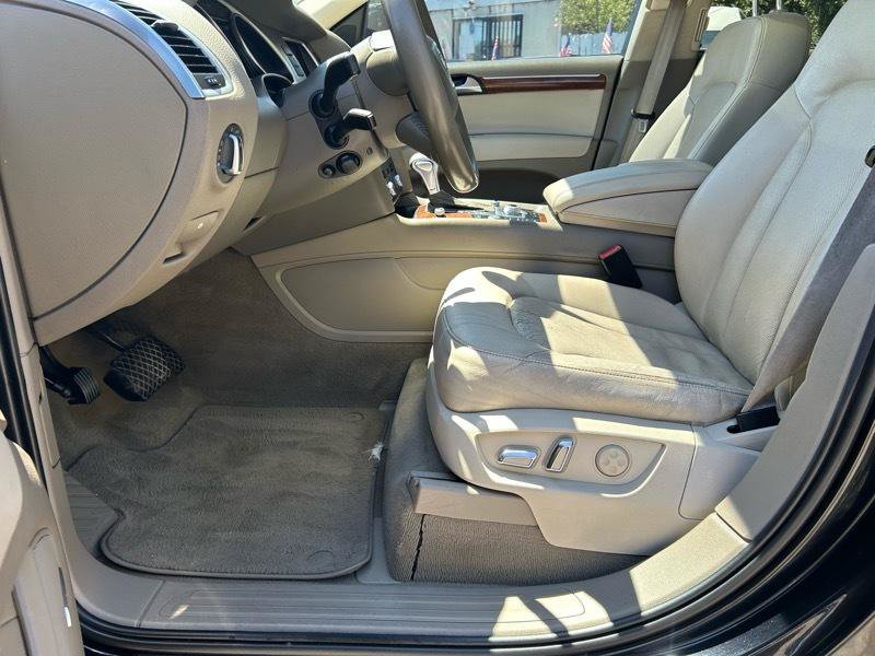 Used 2012 Audi Q7 3.0T S line Prestige AWD/4WD image 6