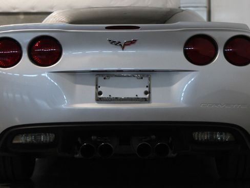 Used 2013 Chevrolet Corvette Grand Sport w/ 2LT Preferred Equipment Group RWD image 34