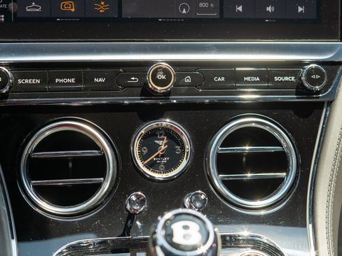Used 2022 Bentley Continental GT Speed AWD/4WD image 16