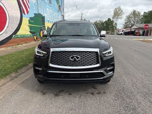 Used 2019 INFINITI QX80 Luxe w/ 22" Wheel Package image 9
