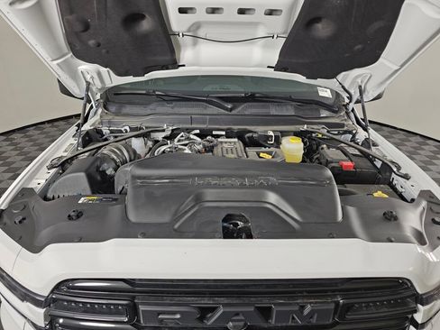 New 2026 RAM 2500 Laramie w/ Night Edition AWD/4WD image 12