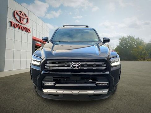 New 2026 Toyota 4Runner Limited AWD/4WD image 8