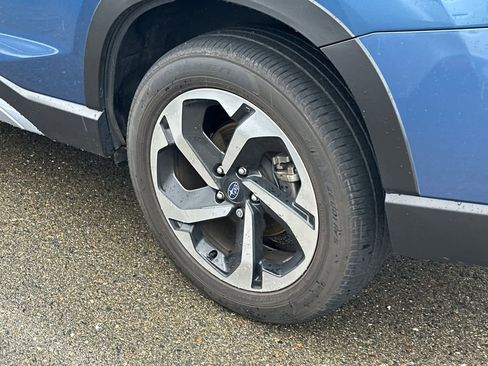 Used 2024 Subaru Forester Touring image 18