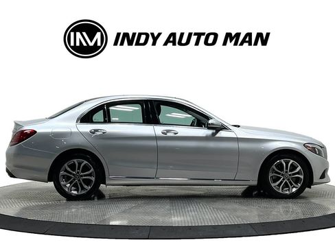 Used 2017 Mercedes-Benz C 300 4MATIC Sedan image 3