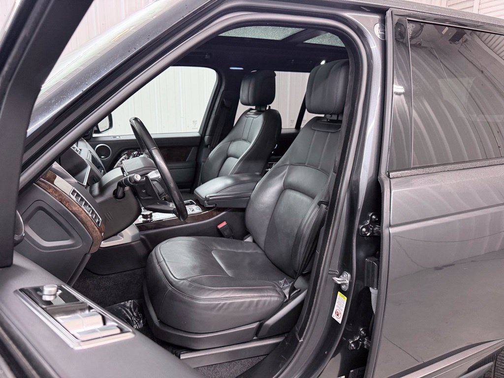 Used 2020 Land Rover Range Rover HSE AWD/4WD image 13