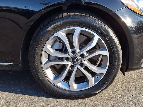 Used 2018 Mercedes-Benz C 300 4MATIC Sedan image 8