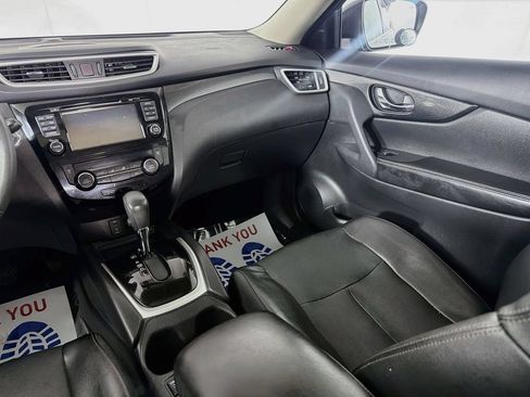 Used 2016 Nissan Rogue SL AWD/4WD image 23